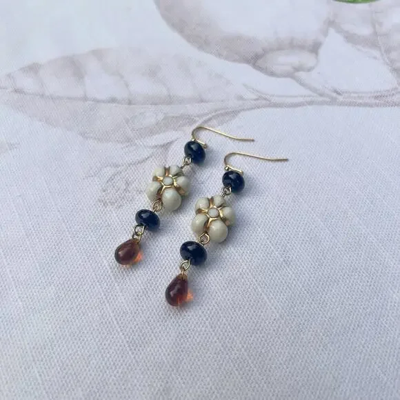 Beige Floral Flower Smoky Brown Czech Glass Black Agate Boho Casual Earrings - Picture 4 of 7